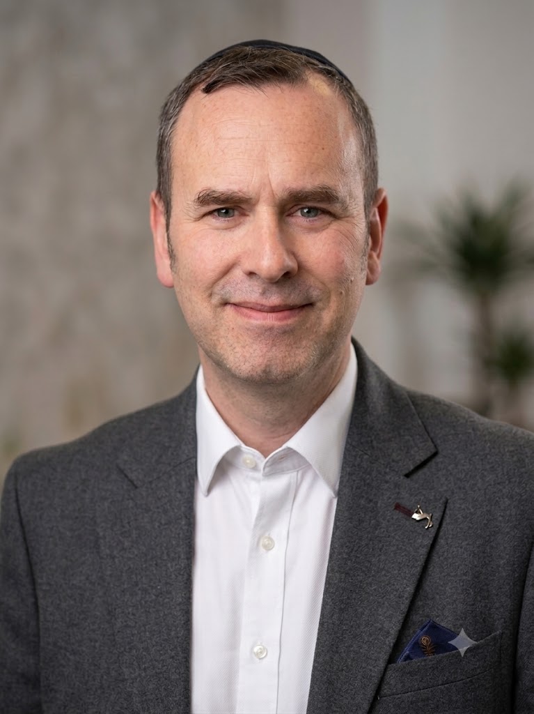 Daniel Nissen, psychotherapist and couples therapist